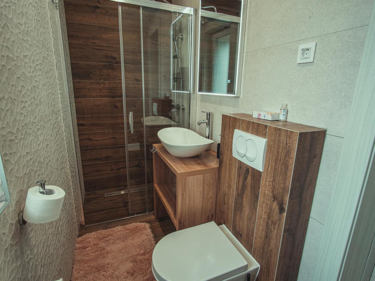 Apartmani Infinity Osijek Exterior foto